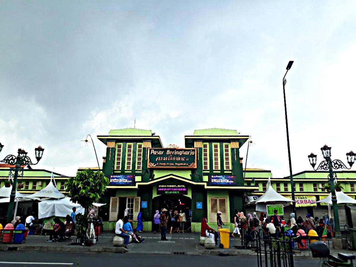 Mitra Hotel Yogyakarta Kültér fotó