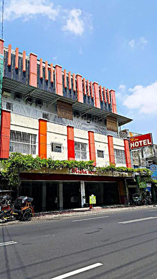 Mitra Hotel Yogyakarta Kültér fotó
